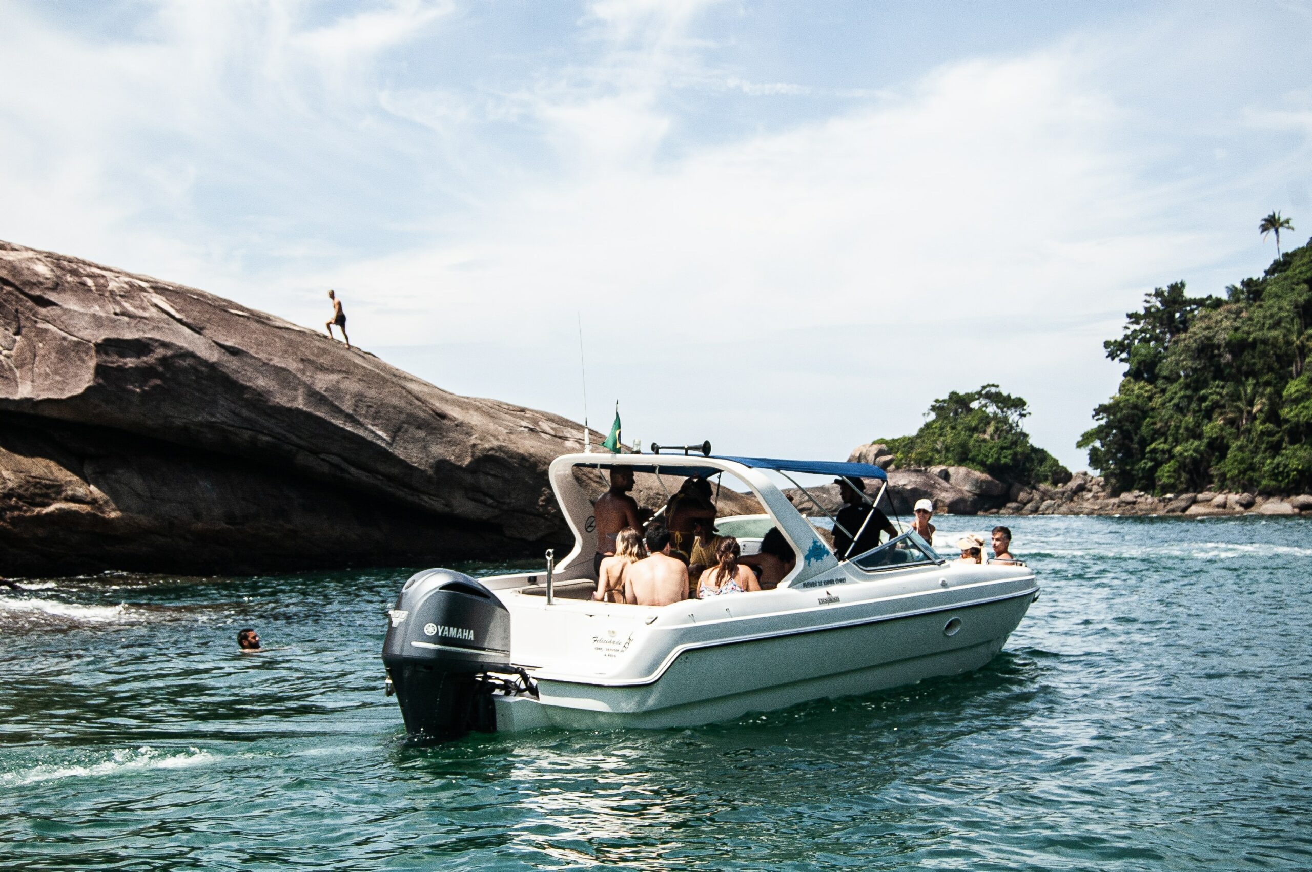 Réparer un moteur de bateau qui ne démarre pas à chaud