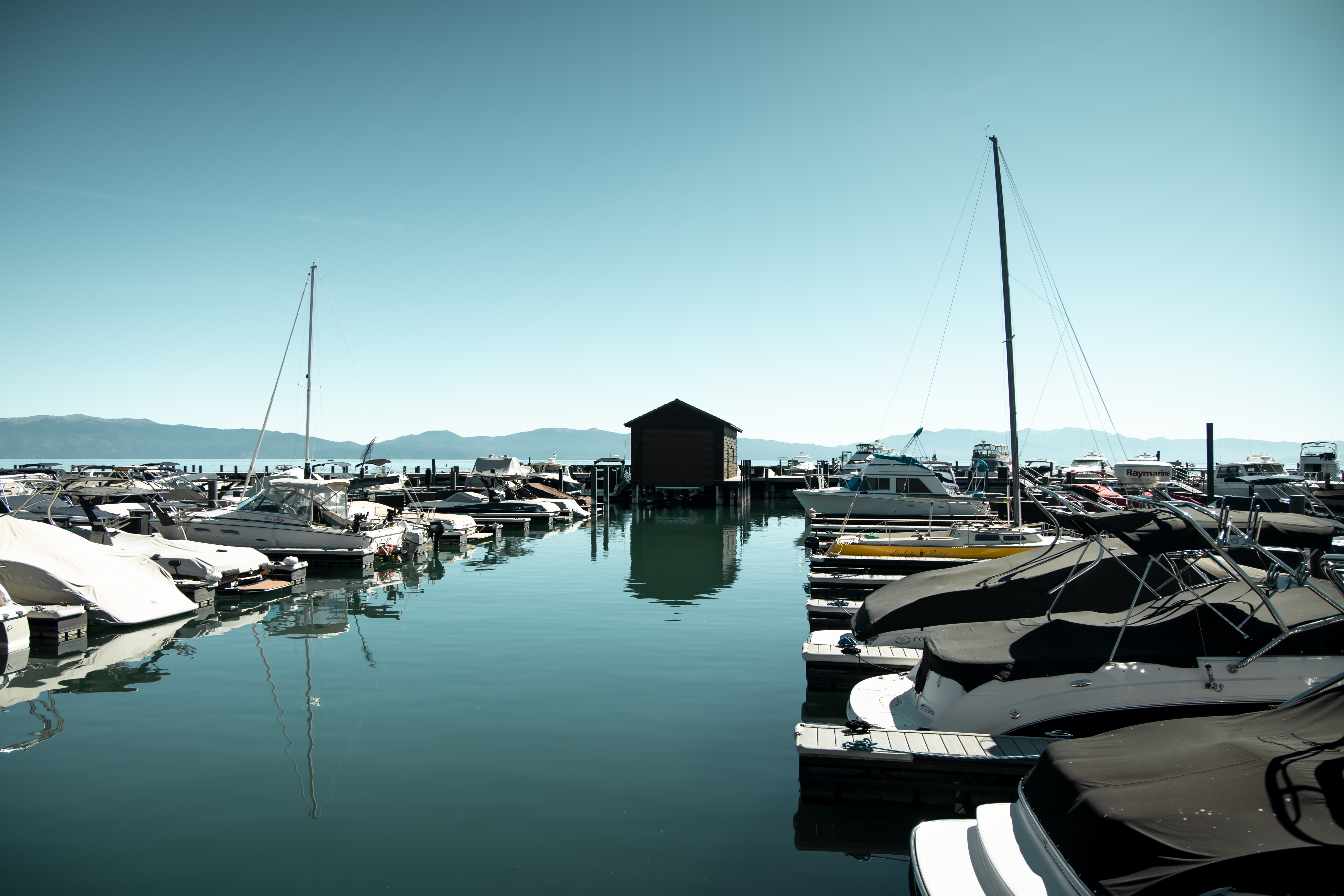 Comment monter une pompe de cale automatique de bateau?